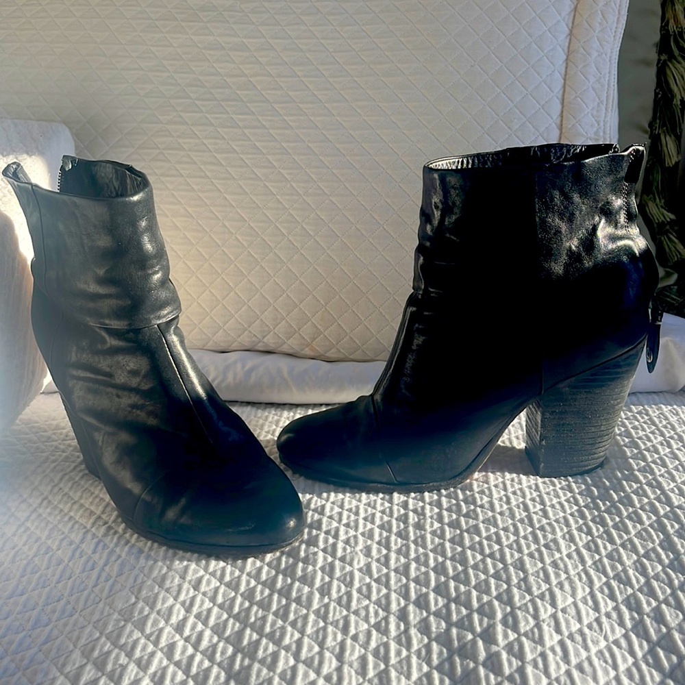 Rag & Bone Newbury in Black leather